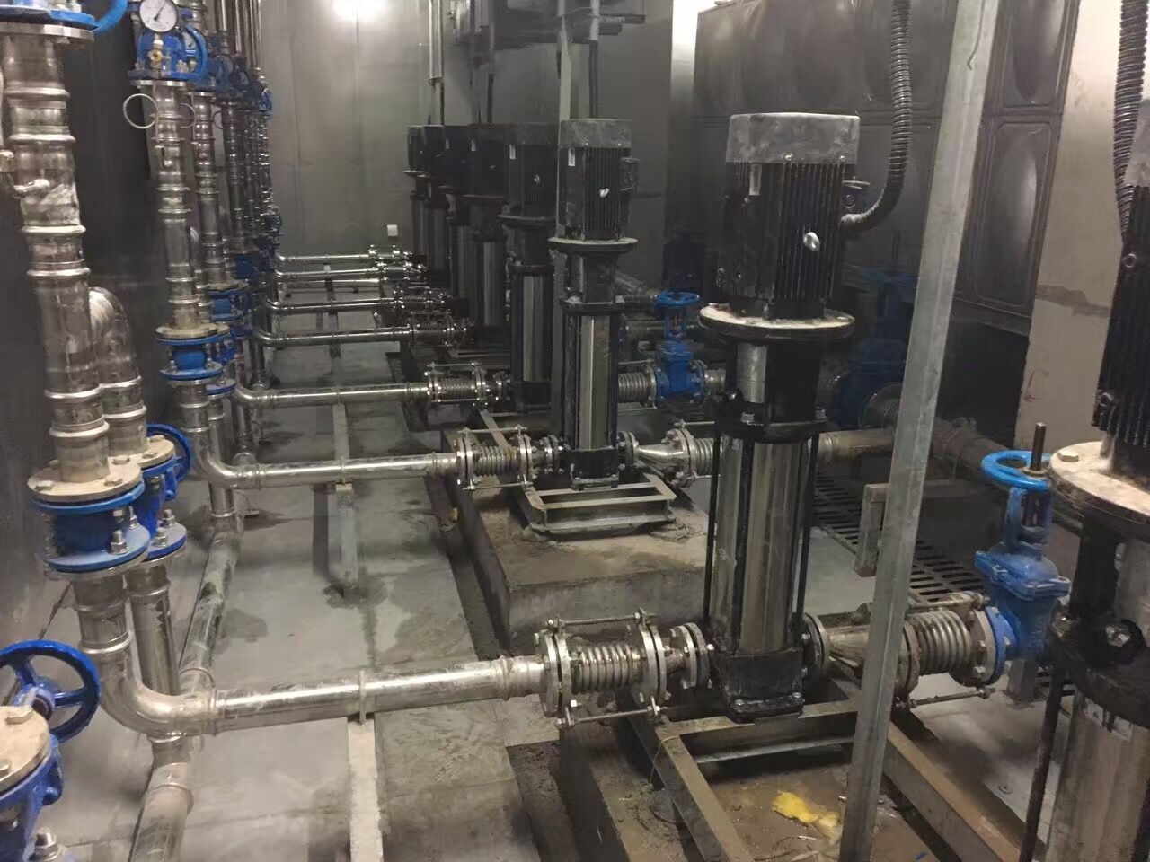 荣耀体育app官网-荣耀体育(中国)
管业品牌不锈钢水管工程案例实拍