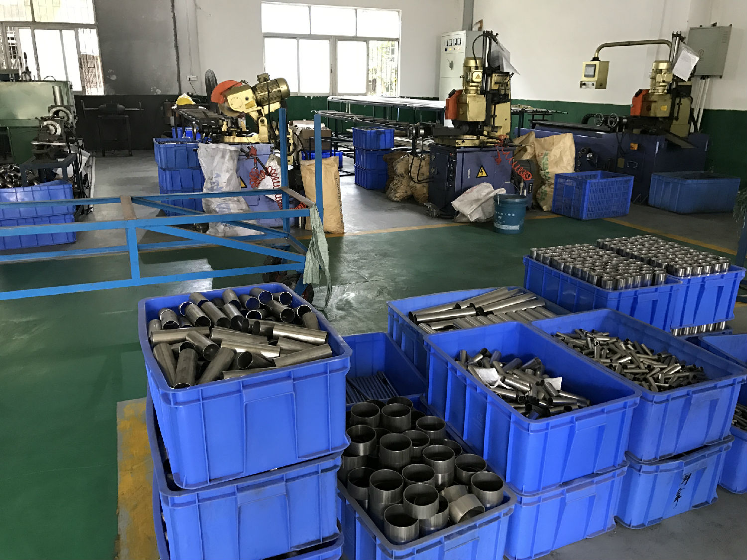 广东荣耀体育app官网-荣耀体育(中国)
管业品牌双卡压式管件生产车间4