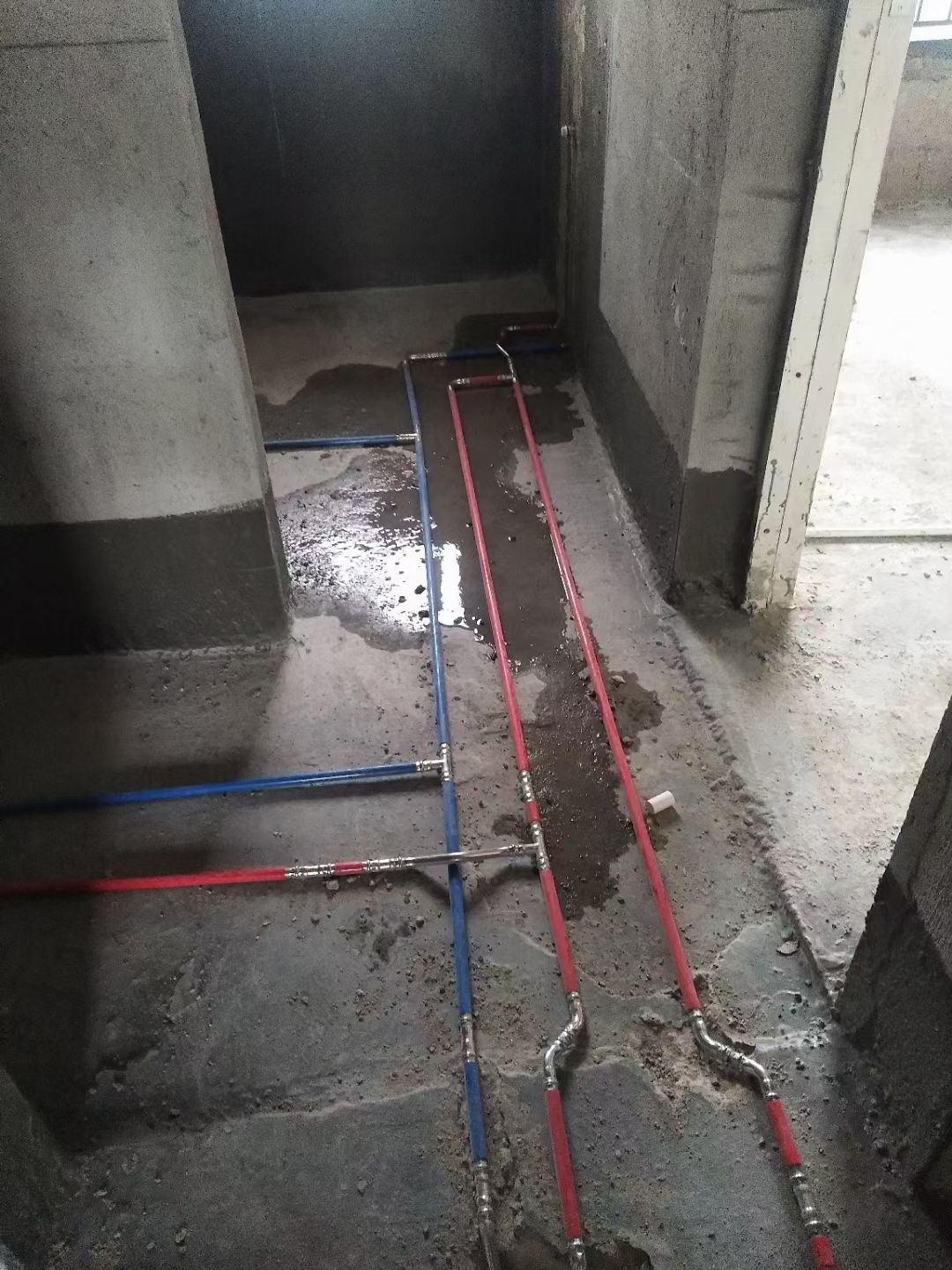 荣耀体育app官网-荣耀体育(中国)
牌覆塑不锈钢冷热水管安装现场.jpg 荣耀体育app官网-荣耀体育(中国)
牌覆塑不锈钢冷热水管安装现场.jpg
