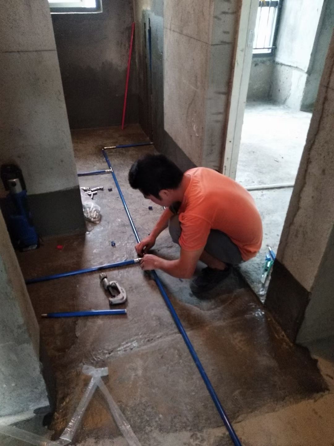 荣耀体育app官网-荣耀体育(中国)
牌覆塑不锈钢饮用水管安装现场.jpg 荣耀体育app官网-荣耀体育(中国)
牌覆塑不锈钢饮用水管安装现场.jpg